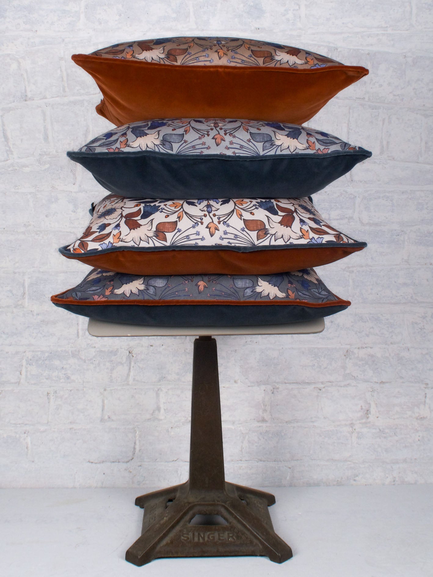 Hidden Valley - Terracotta 46cmx46cm - The Honesty Works