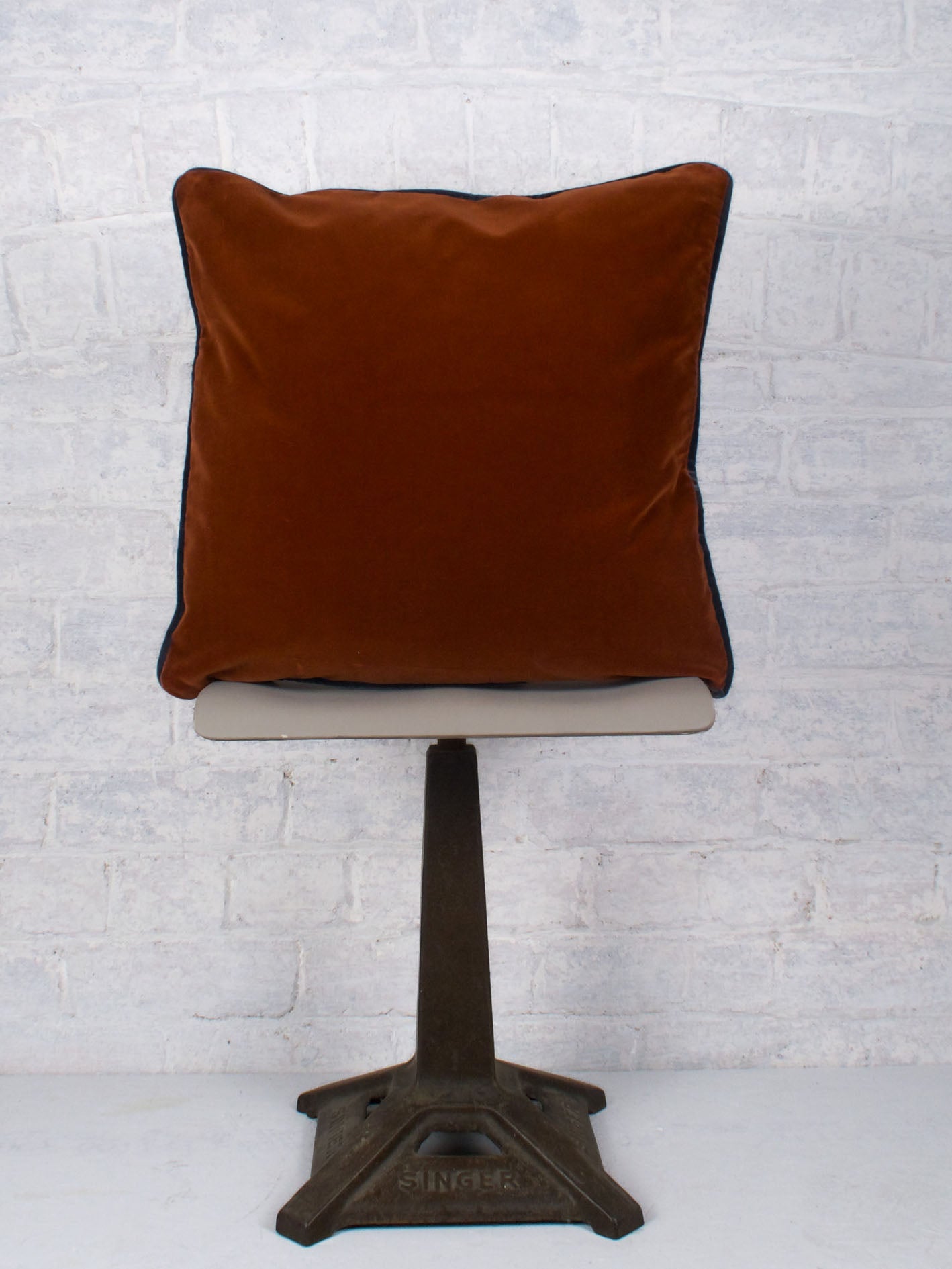 Hidden Valley - Terracotta 46cmx46cm - The Honesty Works