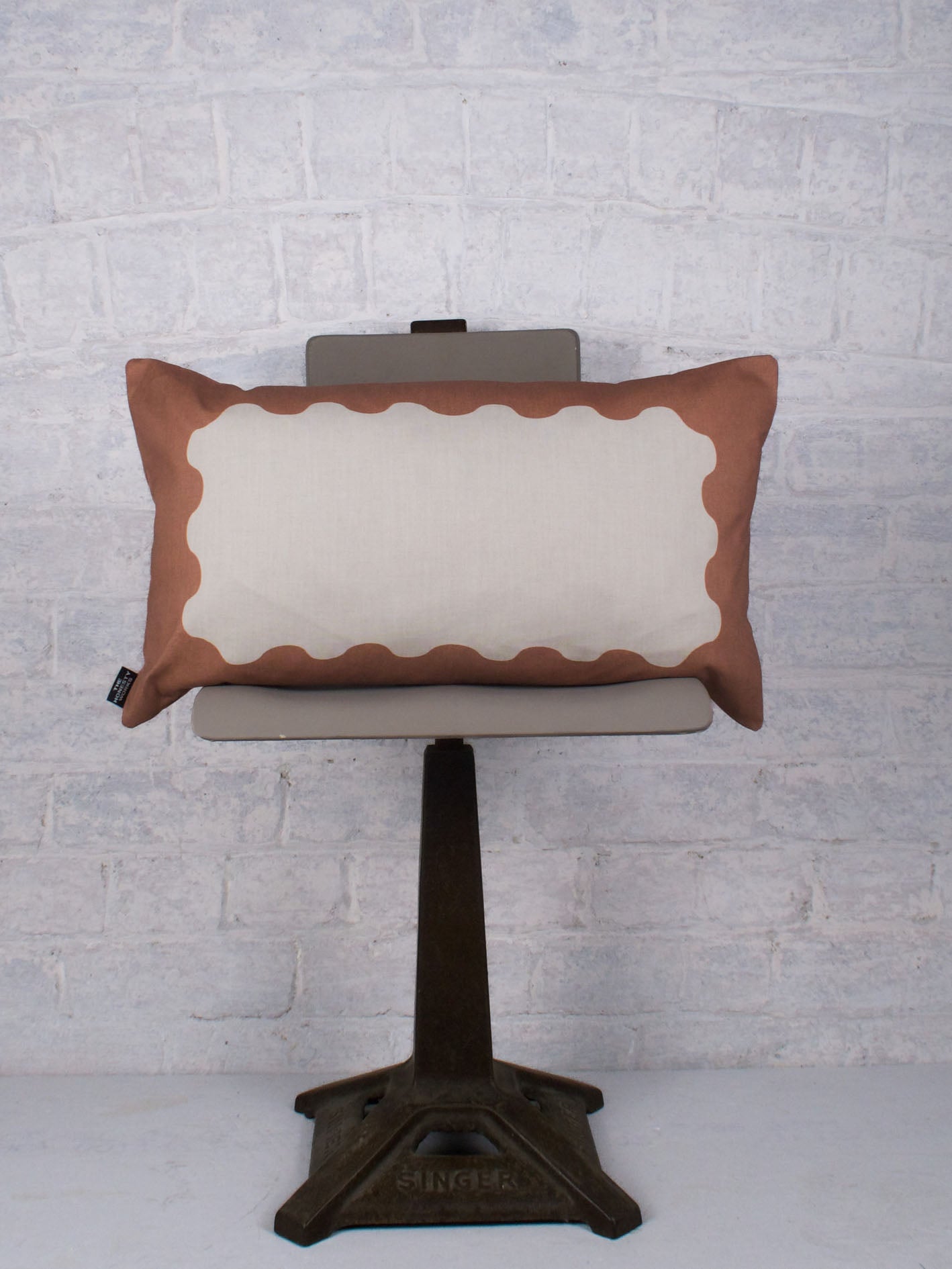 Orla Scallop - Clay 55cmx32cm - The Honesty Works