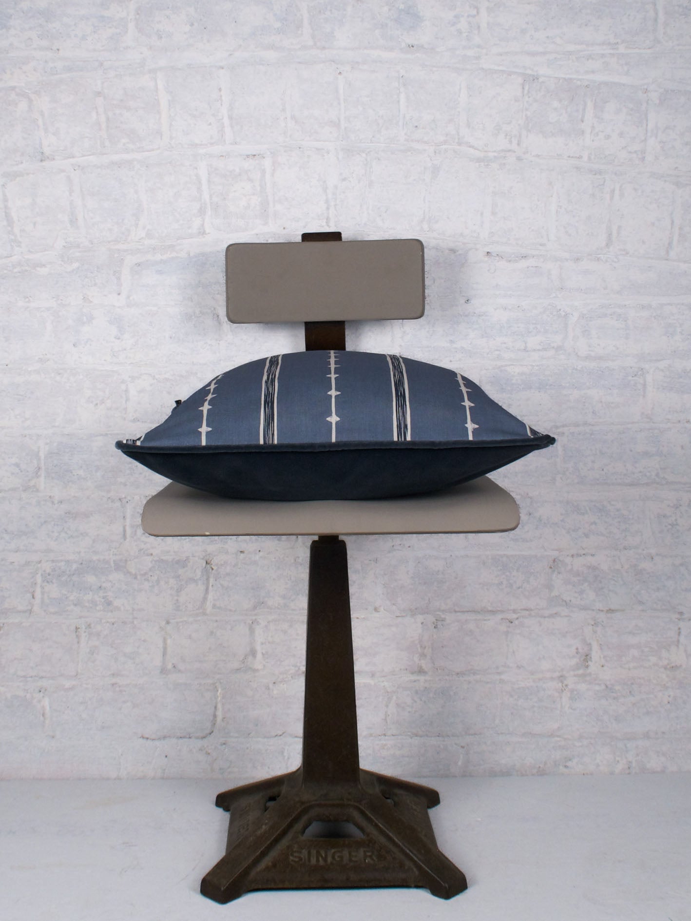 Remy - North Sea Blue 43cmx43cm - The Honesty Works