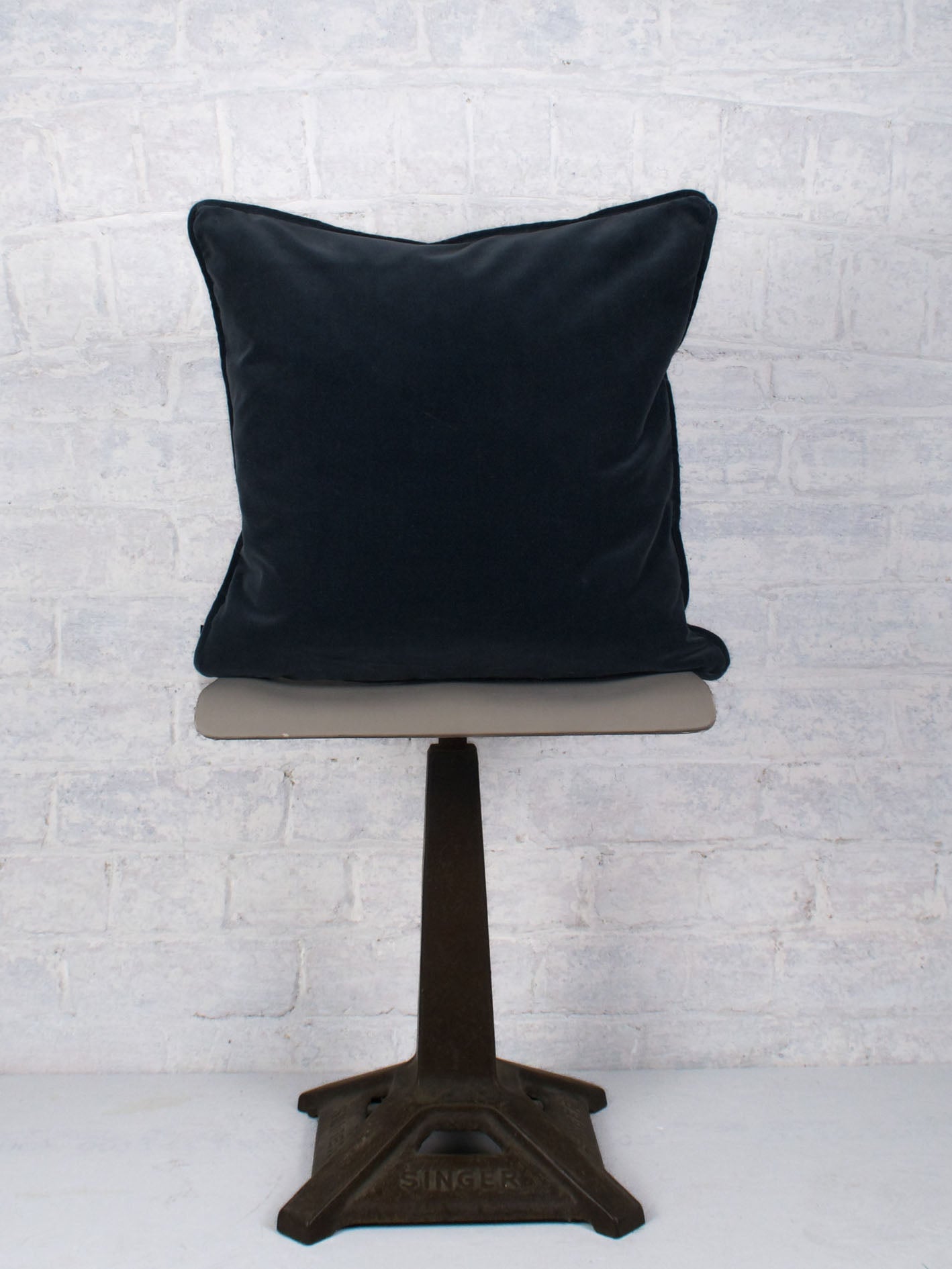 Remy - North Sea Blue 43cmx43cm