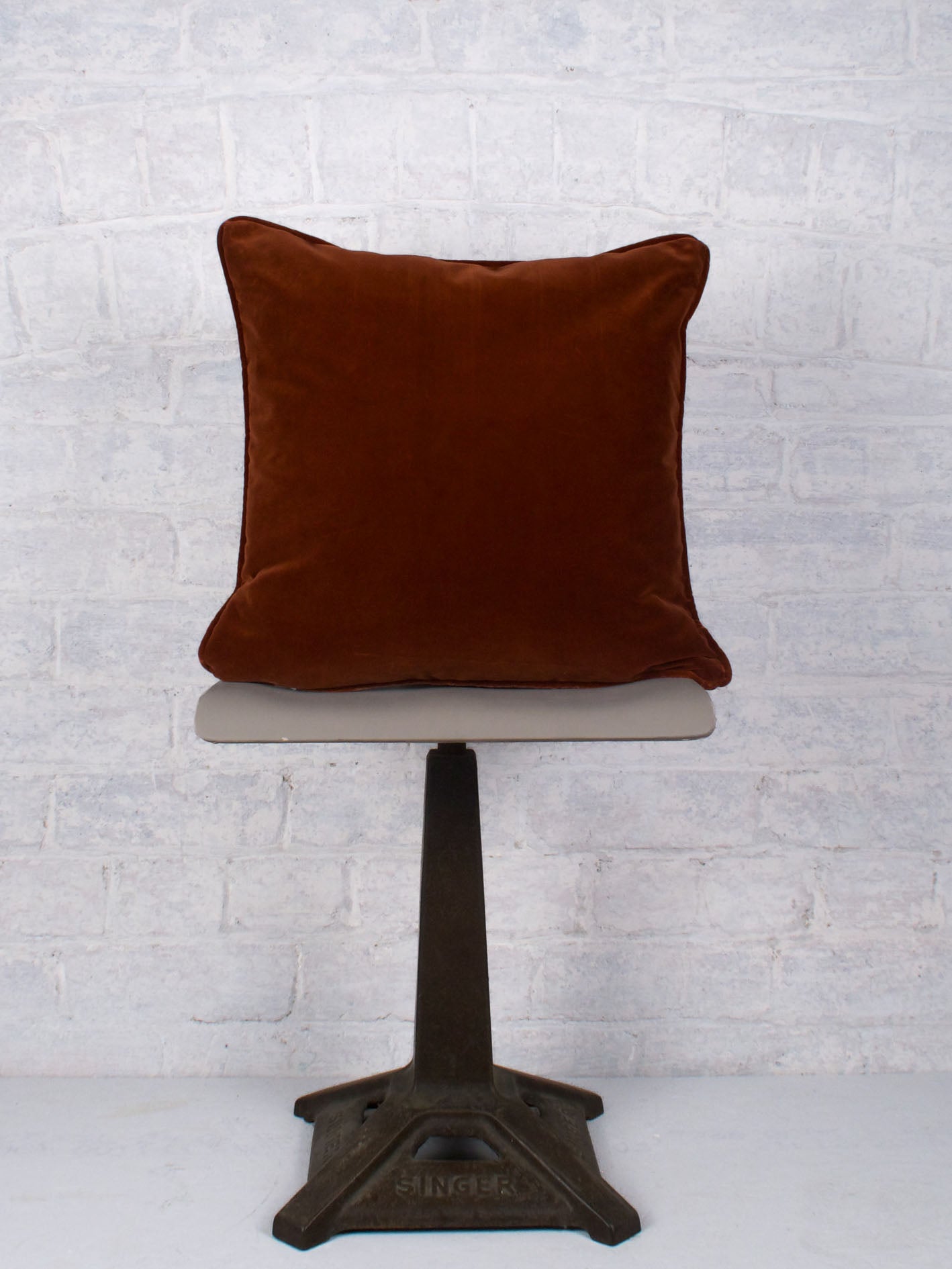 Remy - Terracotta 43cmx43cm