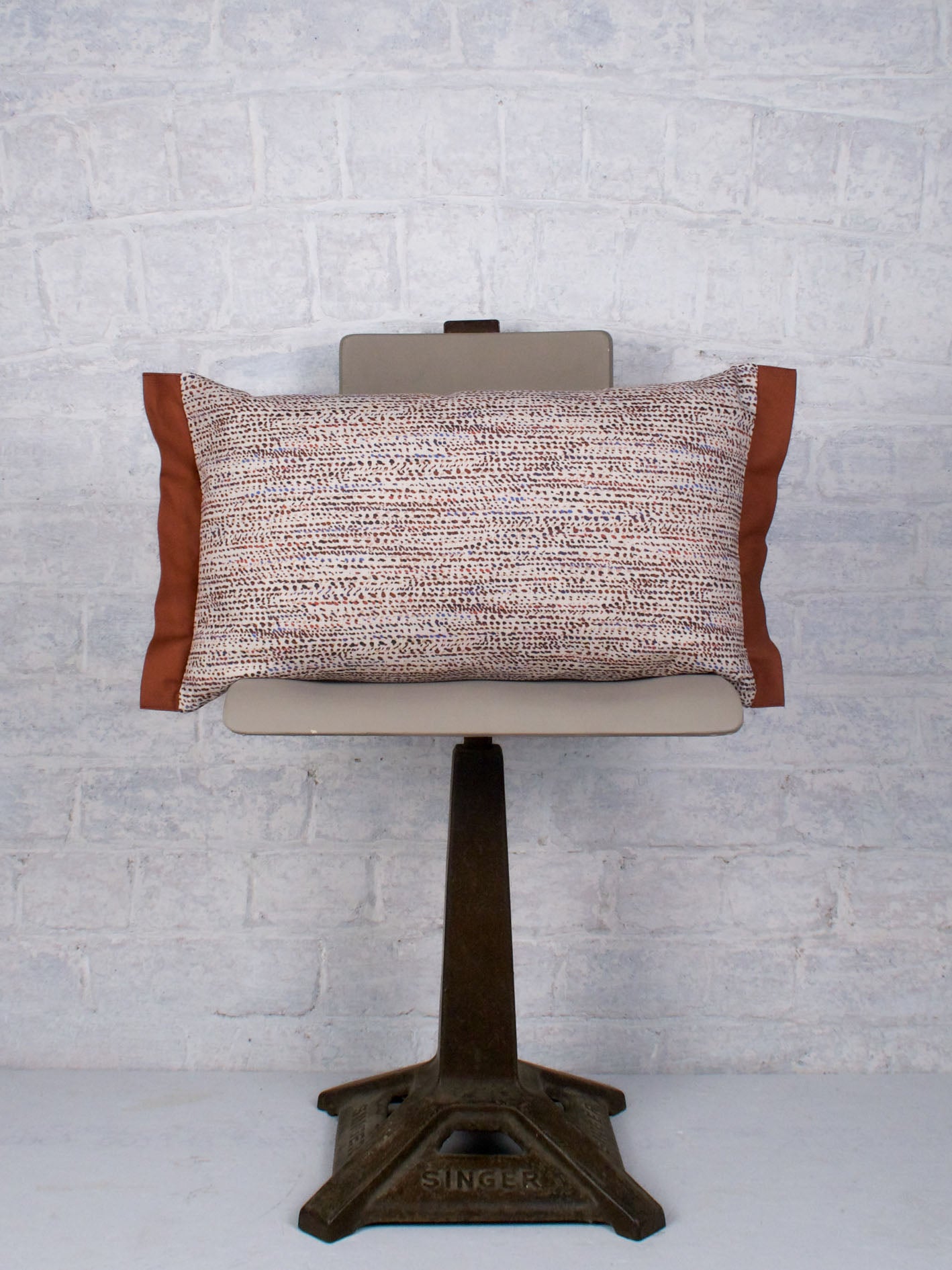 Solta - Rust 30cmx50cm - The Honesty Works