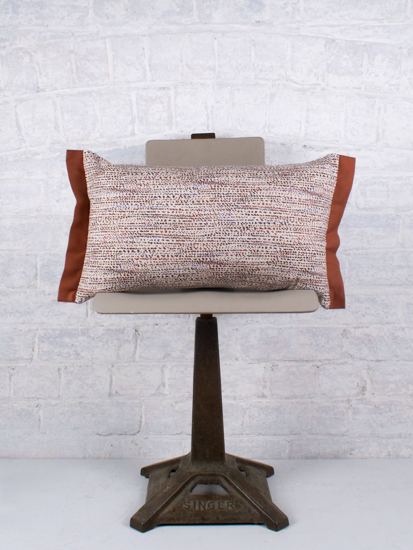 Solta - Rust 30cmx50cm - The Honesty Works