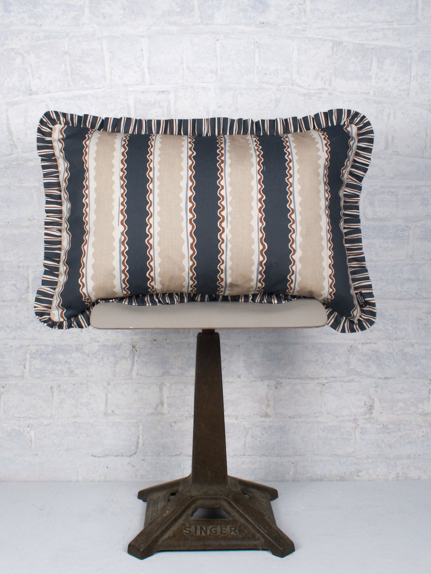 Soranna Stripe - Navy 60cmx40cm - The Honesty Works